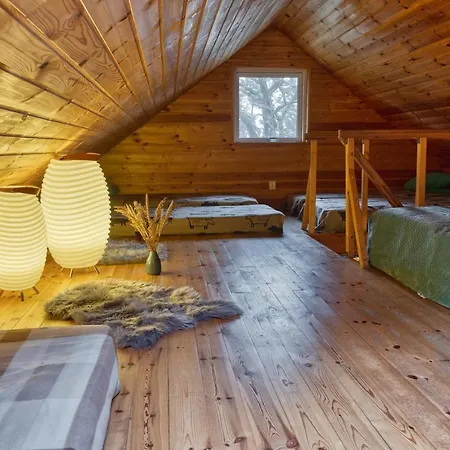 Valkla Puhkekeskuse Saunamaja Lodge *