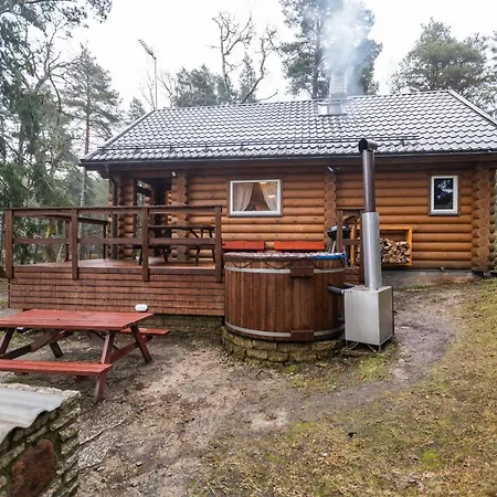 Valkla Puhkekeskuse Saunamaja Lodge Kuusalu