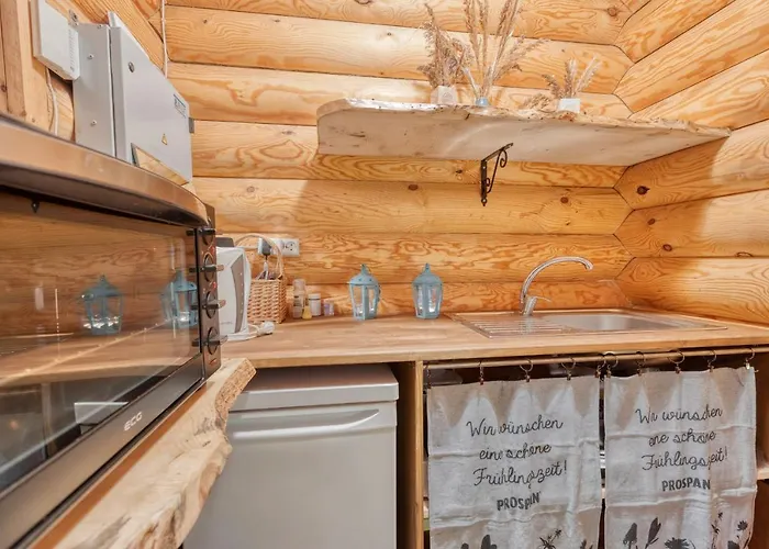 Domek letniskowy Valkla Puhkekeskuse Saunamaja *