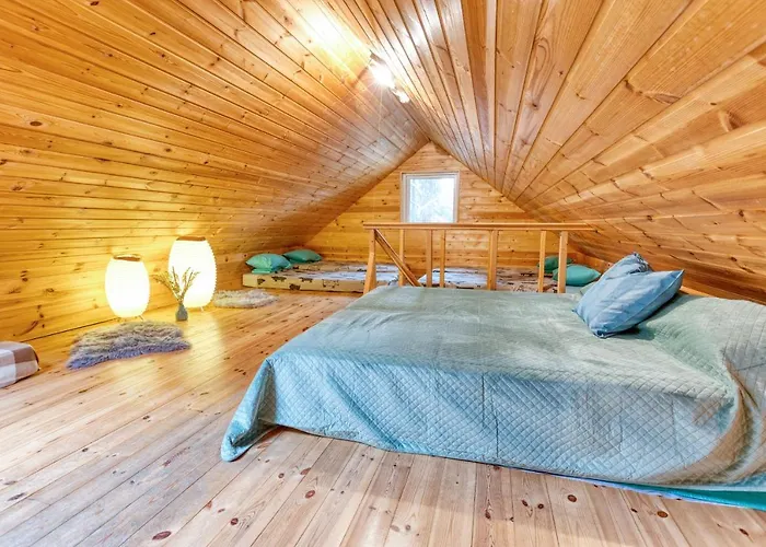 Valkla Puhkekeskuse Saunamaja Lodge *